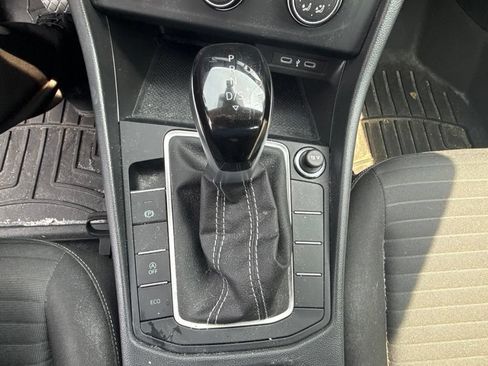 Certified 2024 Volkswagen Jetta S FWD image 17
