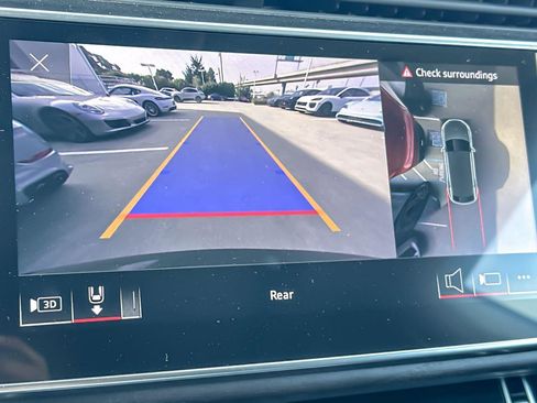 Used 2023 Audi Q8 Premium Plus w/ Premium Plus Package image 20