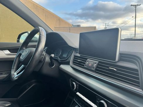 Used 2018 Audi SQ5 Premium Plus AWD/4WD image 29