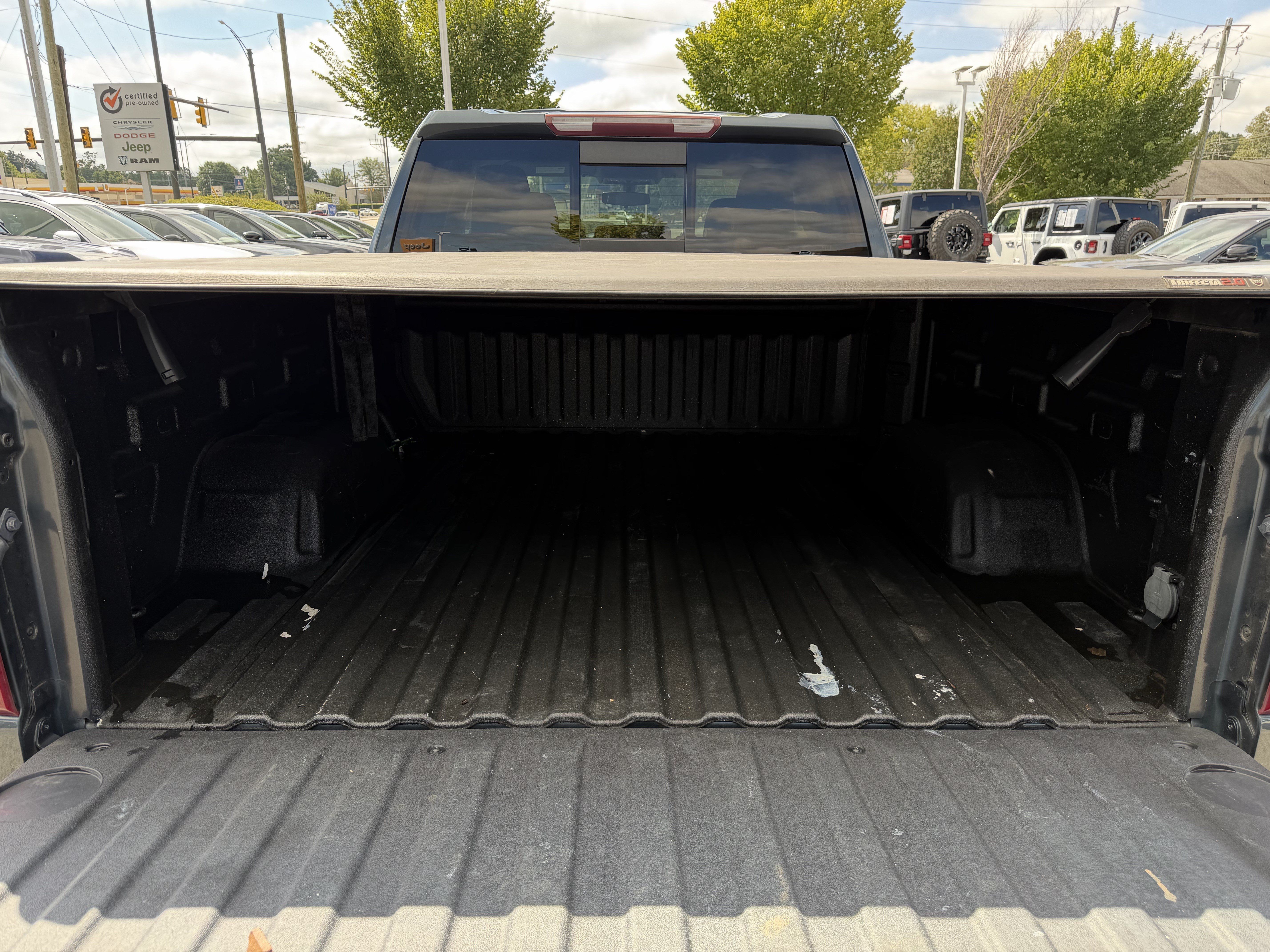 Used 2019 Chevrolet Silverado 1500 LT w/ All-Star Edition RWD image 34