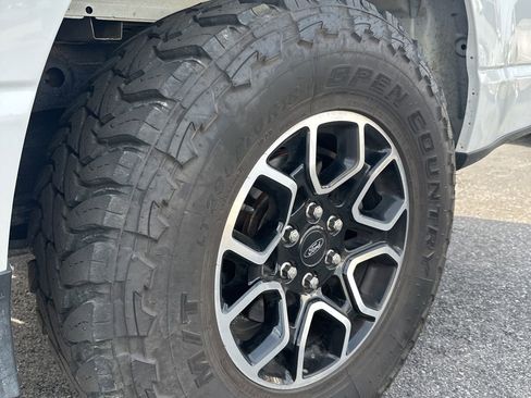 Used 2021 Ford F150 XLT w/ Equipment Group 302A High AWD/4WD image 5