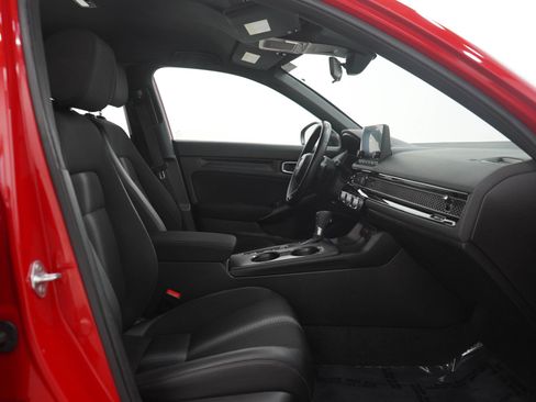 Used 2024 Honda Civic Sport image 11