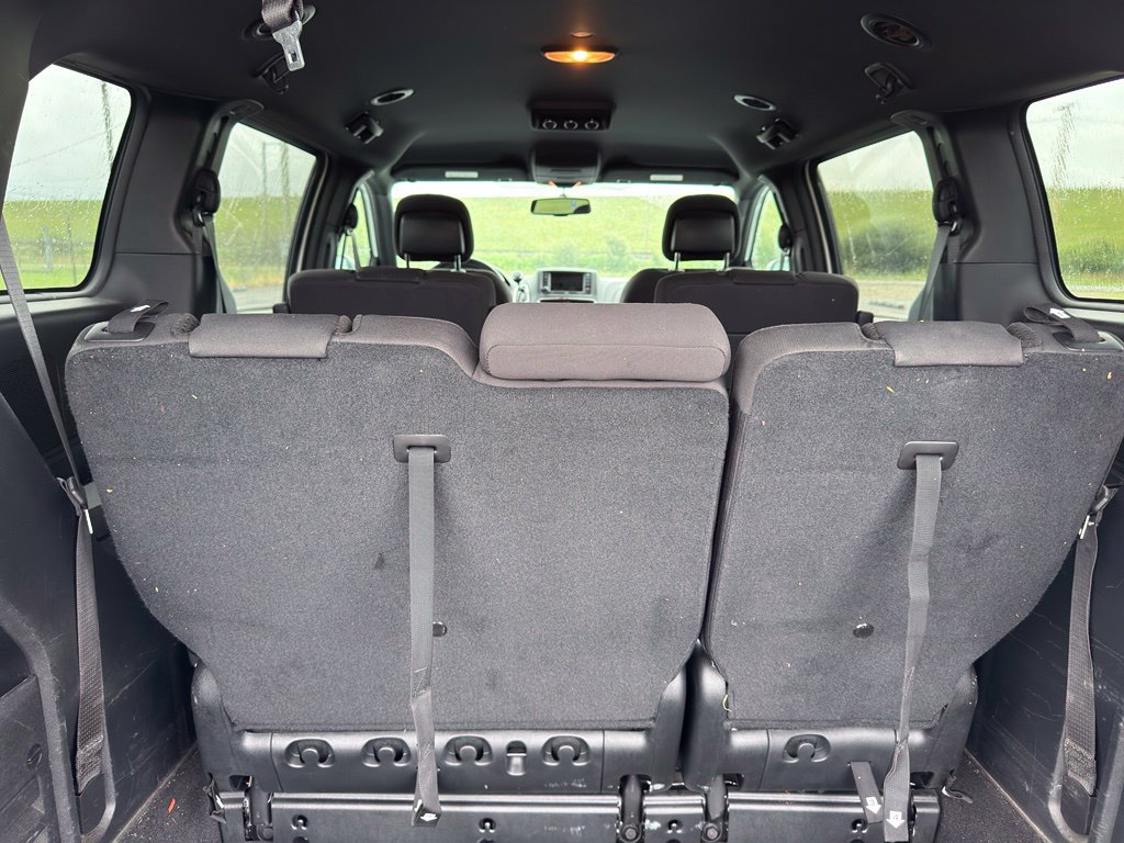 Used 2017 Dodge Grand Caravan SE FWD image 28