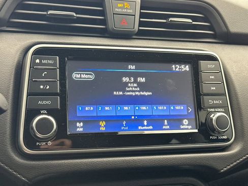 Used 2023 Nissan Versa S w/ Electronics Package image 16