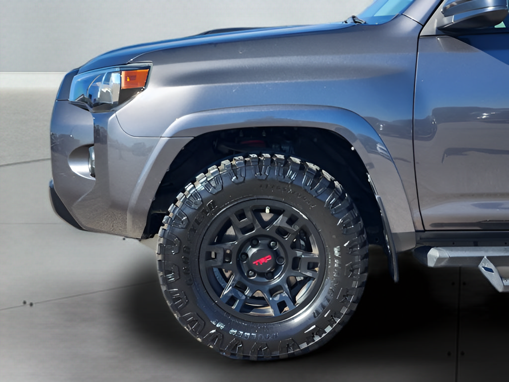 Used 2020 Toyota 4Runner TRD Pro AWD/4WD image 9