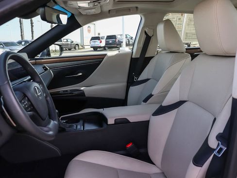 Used 2023 Lexus ES 350 w/ Premium Package image 26