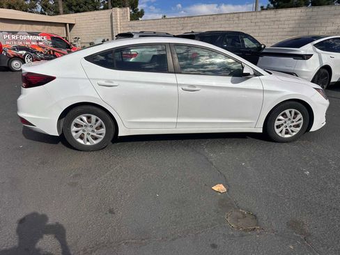 Used 2019 Hyundai Elantra SE w/ Cargo Package image 6