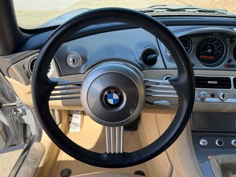 Used 2000 BMW Z8 image 25