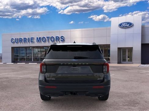 New 2026 Ford Explorer Active AWD/4WD image 5