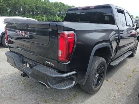 Used 2020 GMC Sierra 1500 AT4 w/ AT4 Premium Package AWD/4WD image 3