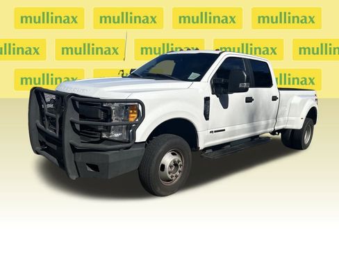 Used 2017 Ford F350 XL w/ Power Equipment Group image 6