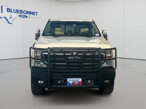 Used 2020 Ford F250 Lariat w/ Chrome Package AWD/4WD image 2