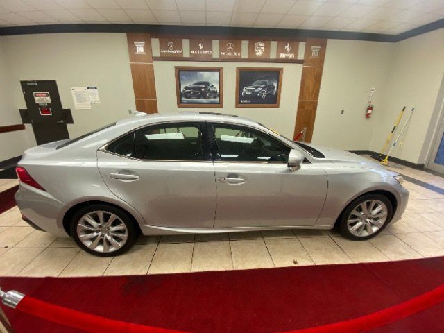 Used 2014 Lexus IS 250 RWD image 4