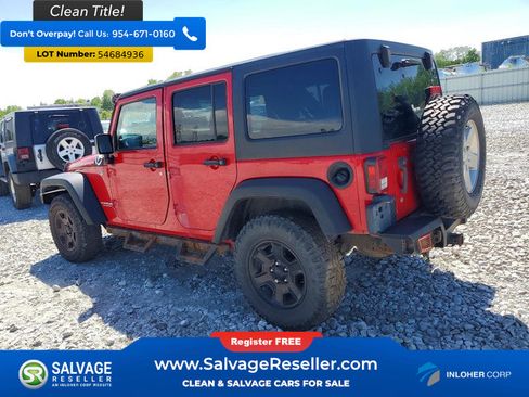 Used 2012 Jeep Wrangler Unlimited Rubicon w/ Dual Top Group AWD/4WD image 3