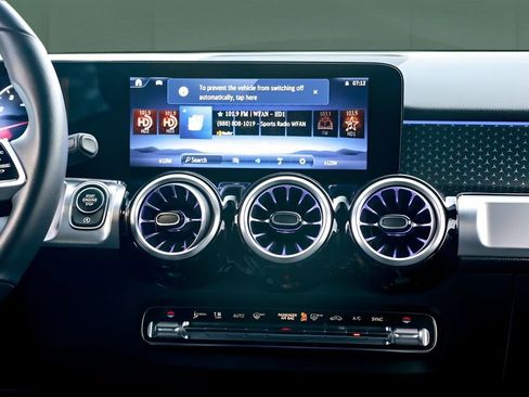 Used 2024 Mercedes-Benz GLB 250 image 44