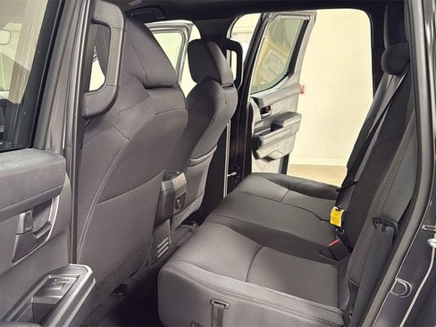 Certified 2025 Toyota Tacoma SR5 image 15