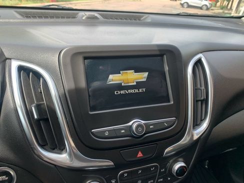 Used 2019 Chevrolet Equinox LT w/ Driver Convenience Package FWD image 11