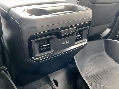 Used 2024 GMC Sierra 2500 AT4 w/ AT4 Premium Plus Package image 39