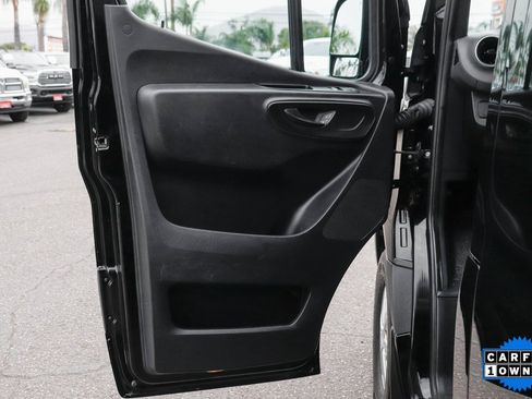 Used 2020 Mercedes-Benz Sprinter 2500 image 16