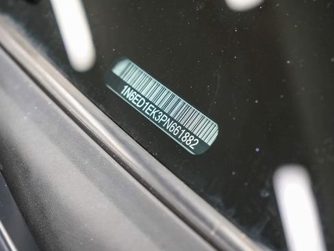 Used 2023 Nissan Frontier PRO-4X w/ Pro-4X Premium Package image 28