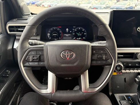 Certified 2025 Toyota Tacoma TRD Sport w/ TRD Sport Premium Package image 20