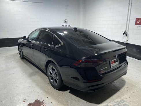 Used 2023 Honda Accord EX image 4
