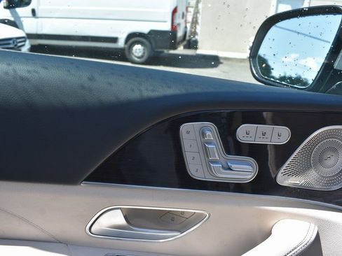 Used 2023 Mercedes-Benz GLE 350 4MATIC image 12