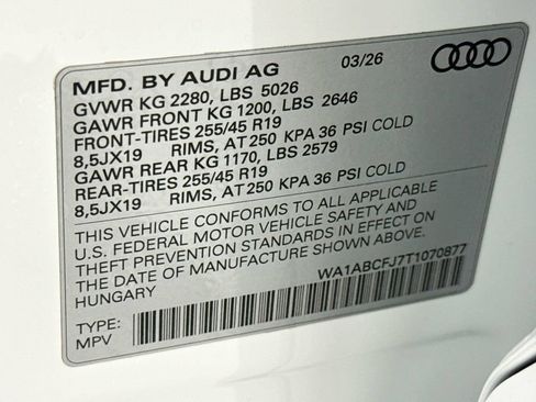 Used 2026 Audi Q3 quattro 2.0T w/ Driver Assistance Package AWD/4WD image 35