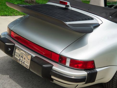 Used 1989 Porsche 911 Carrera image 12
