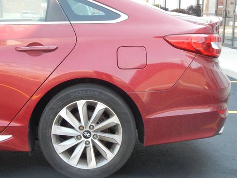Used 2015 Hyundai Sonata Sport FWD image 13