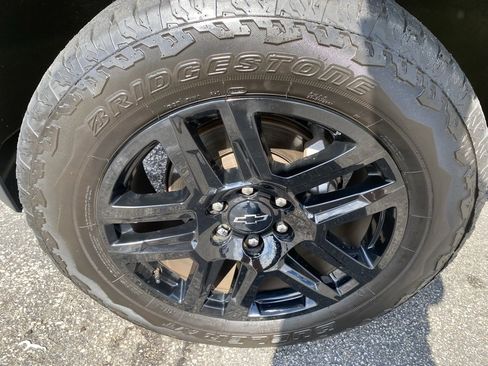 Used 2023 Chevrolet Colorado Trail Boss w/ Technology Package image 29