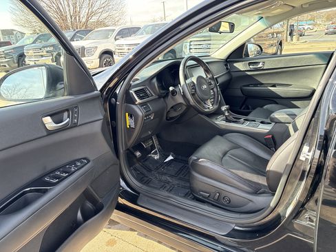 Used 2017 Kia Optima SX image 11