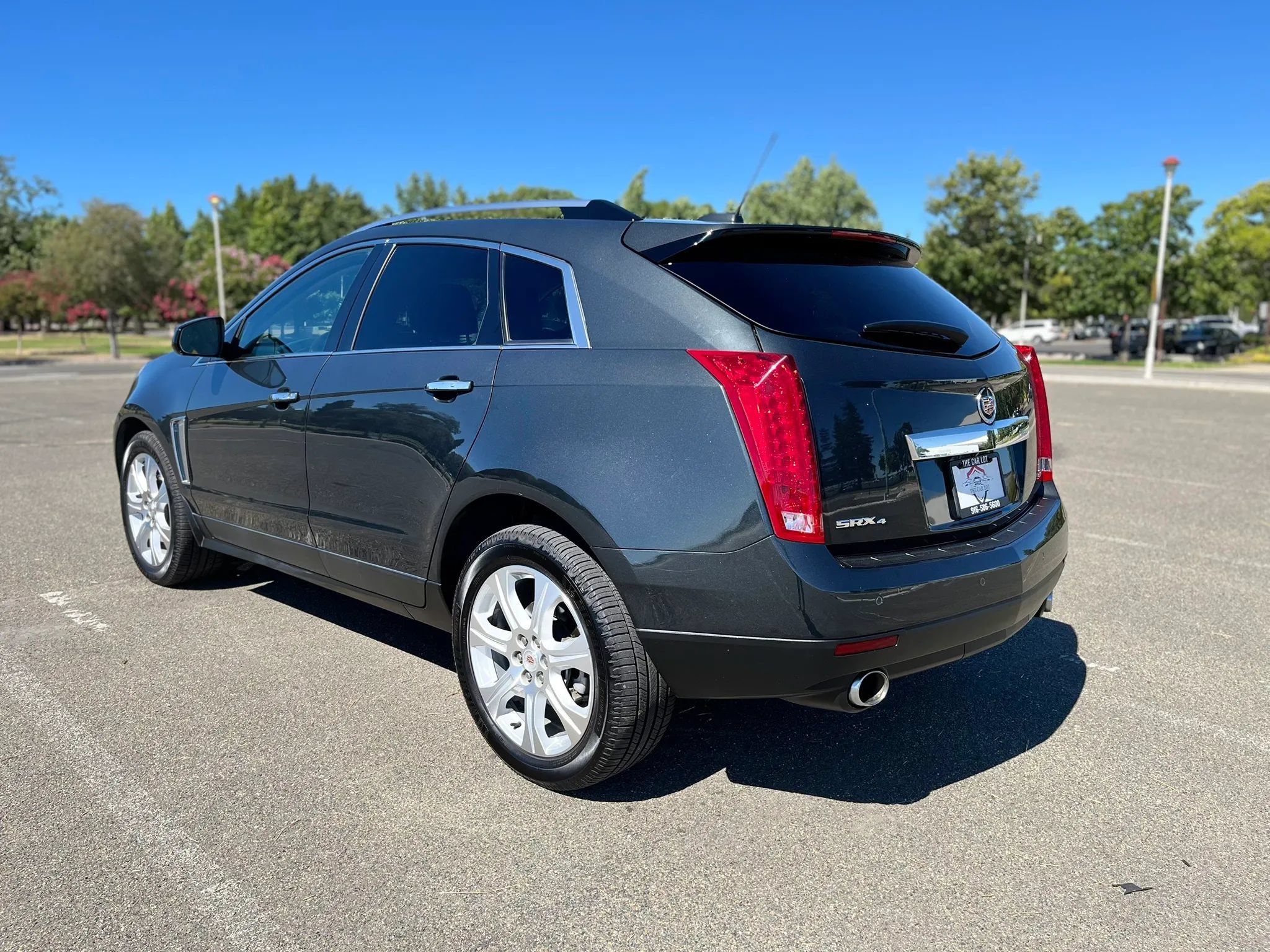 Used 2015 Cadillac SRX Performance w/ Driver Awareness Package AWD/4WD image 7