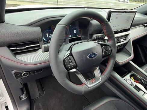 New 2026 Ford Explorer ST w/ Sun And Sound Package image 31