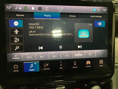 Used 2022 Jeep Grand Cherokee L Limited image 32