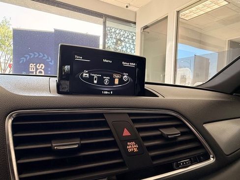 Used 2018 Audi Q3 2.0T Premium w/ Convenience Package image 17