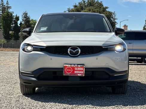 Used 2022 MAZDA MX-30 Electric w/ Premium Plus Pkg FWD image 11
