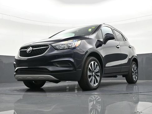 Used 2022 Buick Encore Preferred w/ Safety Package AWD/4WD image 23