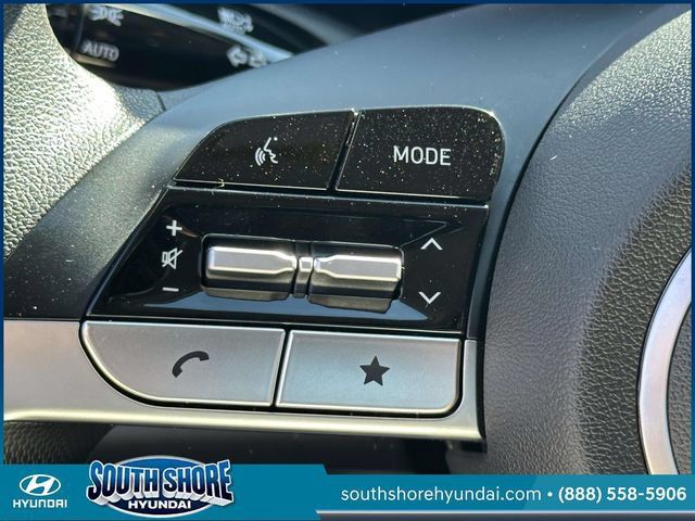 Certified 2024 Hyundai Elantra SEL FWD image 21