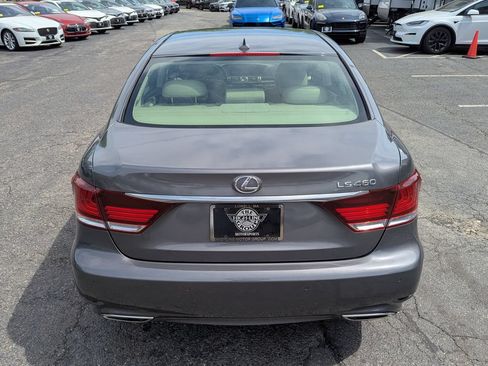 Used 2013 Lexus LS 460 AWD w/ Comfort Pkg image 8