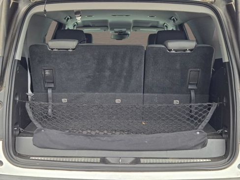 Used 2015 Chevrolet Tahoe LT RWD image 11