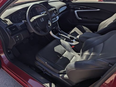 Used 2015 Honda Accord EX-L image 9