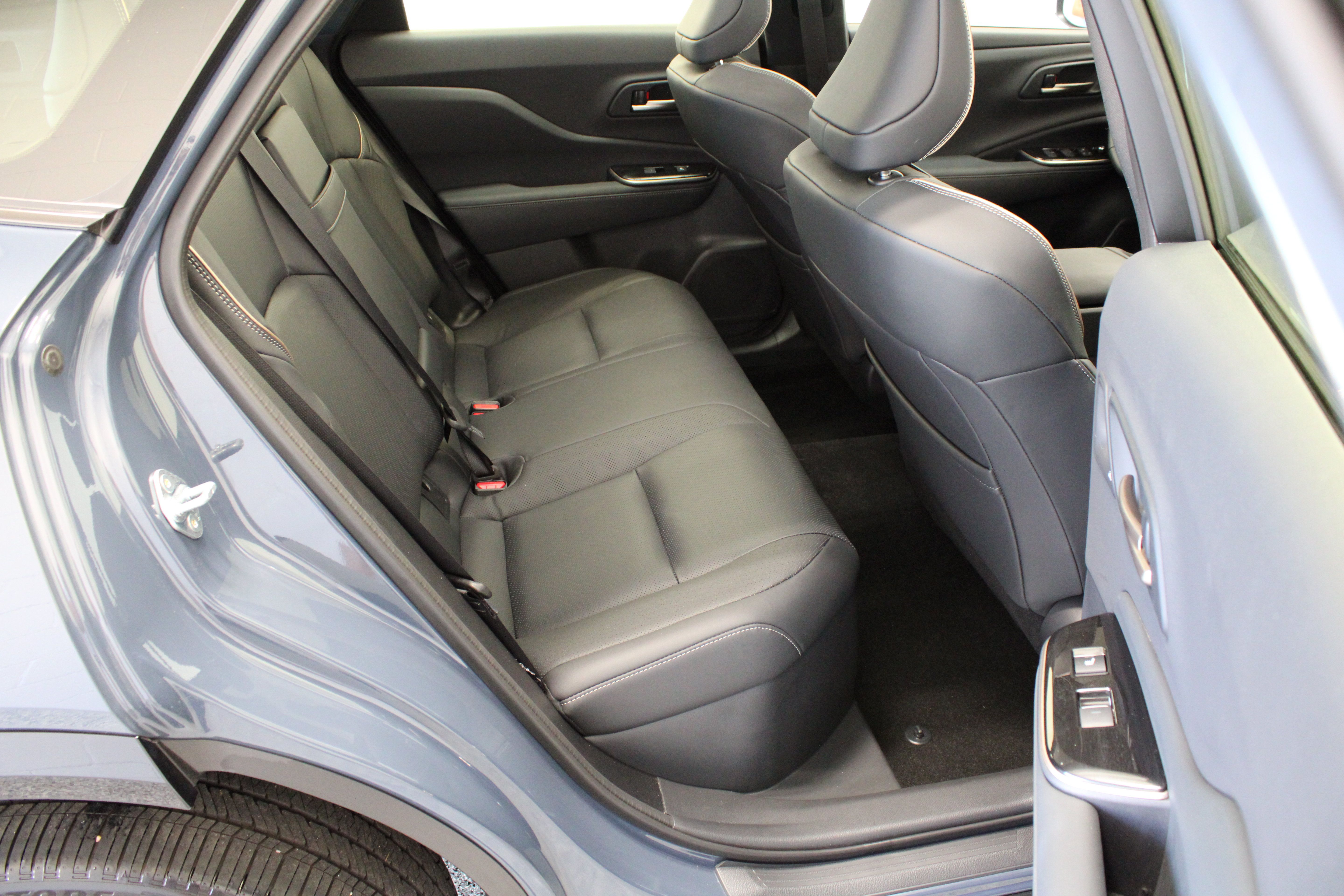 Used 2026 Toyota Crown Signia w/ Advanced Technology Package AWD/4WD image 37