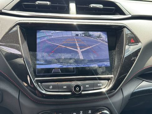 Used 2023 Chevrolet TrailBlazer RS w/ Convenience Package FWD image 12