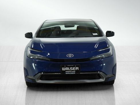 Used 2024 Toyota Prius XLE image 8