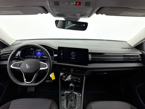 Used 2025 Volkswagen Jetta S FWD image 18