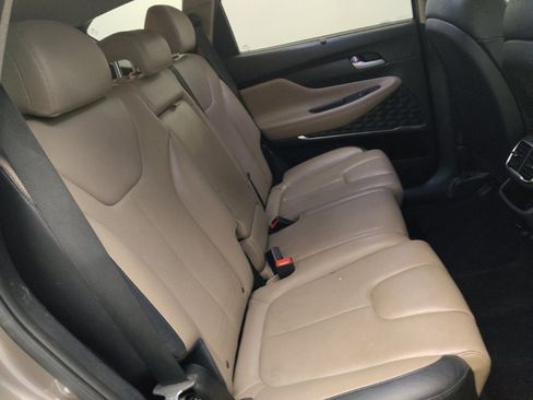 Used 2019 Hyundai Santa Fe Limited FWD image 19