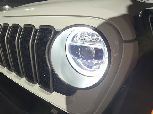 New 2026 Jeep Wrangler Sport S image 25