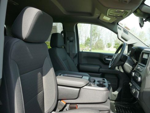 New 2026 Chevrolet Silverado 1500 Custom Trail Boss w/ Dark Appearance Package AWD/4WD image 11