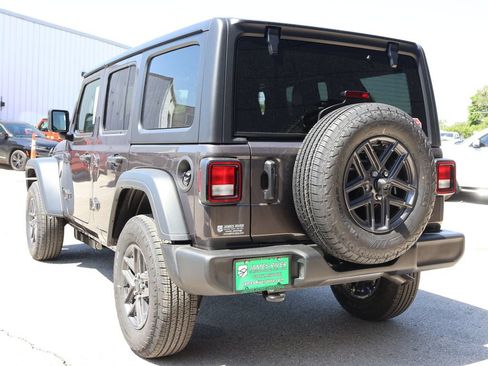 New 2026 Jeep Wrangler Unlimited Sport w/ Convenience Group AWD/4WD image 3